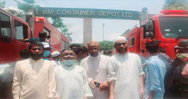 শ্রমিক কল্যাণের কেন্দ্রীয় সহ-সেক্রেটারীর সীতাকুণ্ড ট্রাজেডি পরিদর্শন